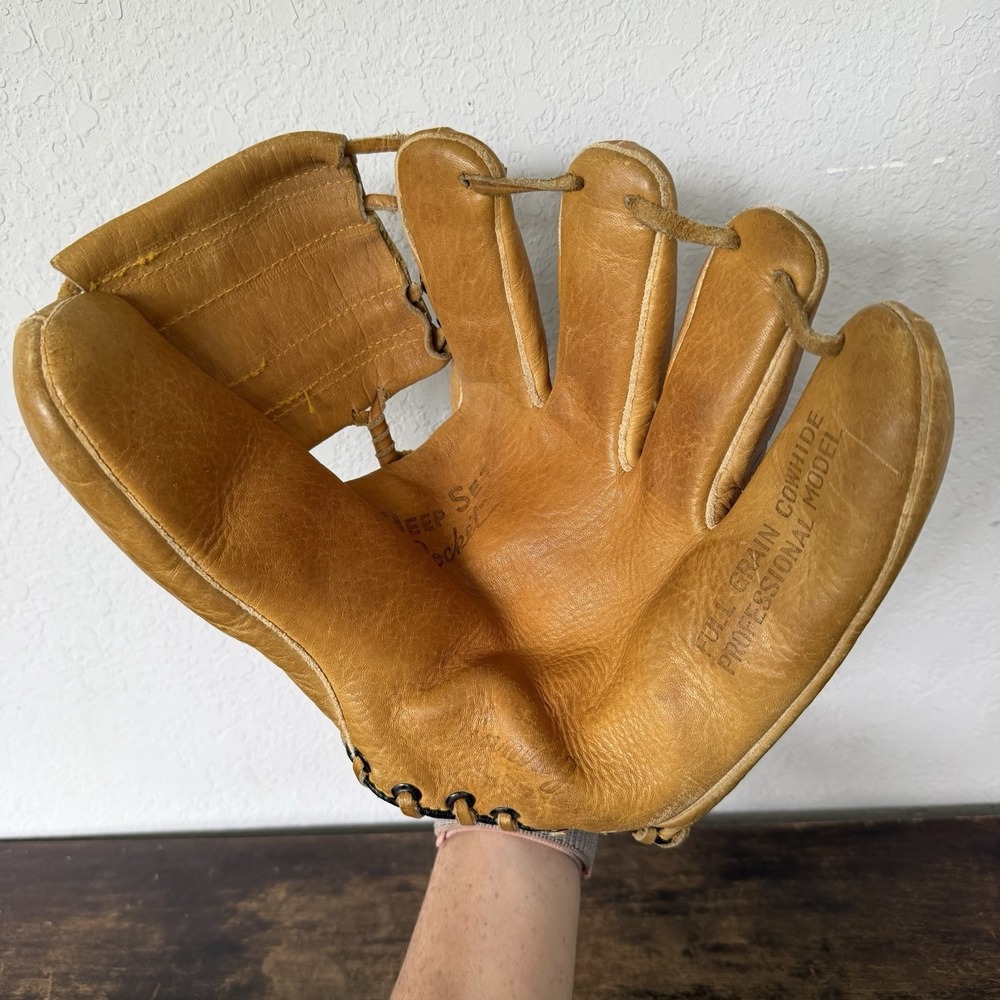 Vintage 1950s Leather Baseball Glove Deep Set Pocket Professional Model Cowhide